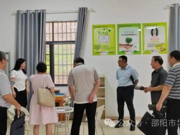 邵陽(yáng)市人大來華龍實(shí)地調(diào)研